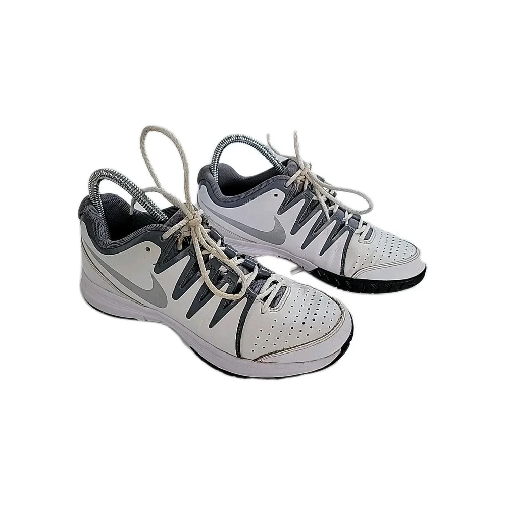 Nike Vapor Court White Gray Mens Size 8.5‎ 631703-101 Athletic Shoes CLEAN